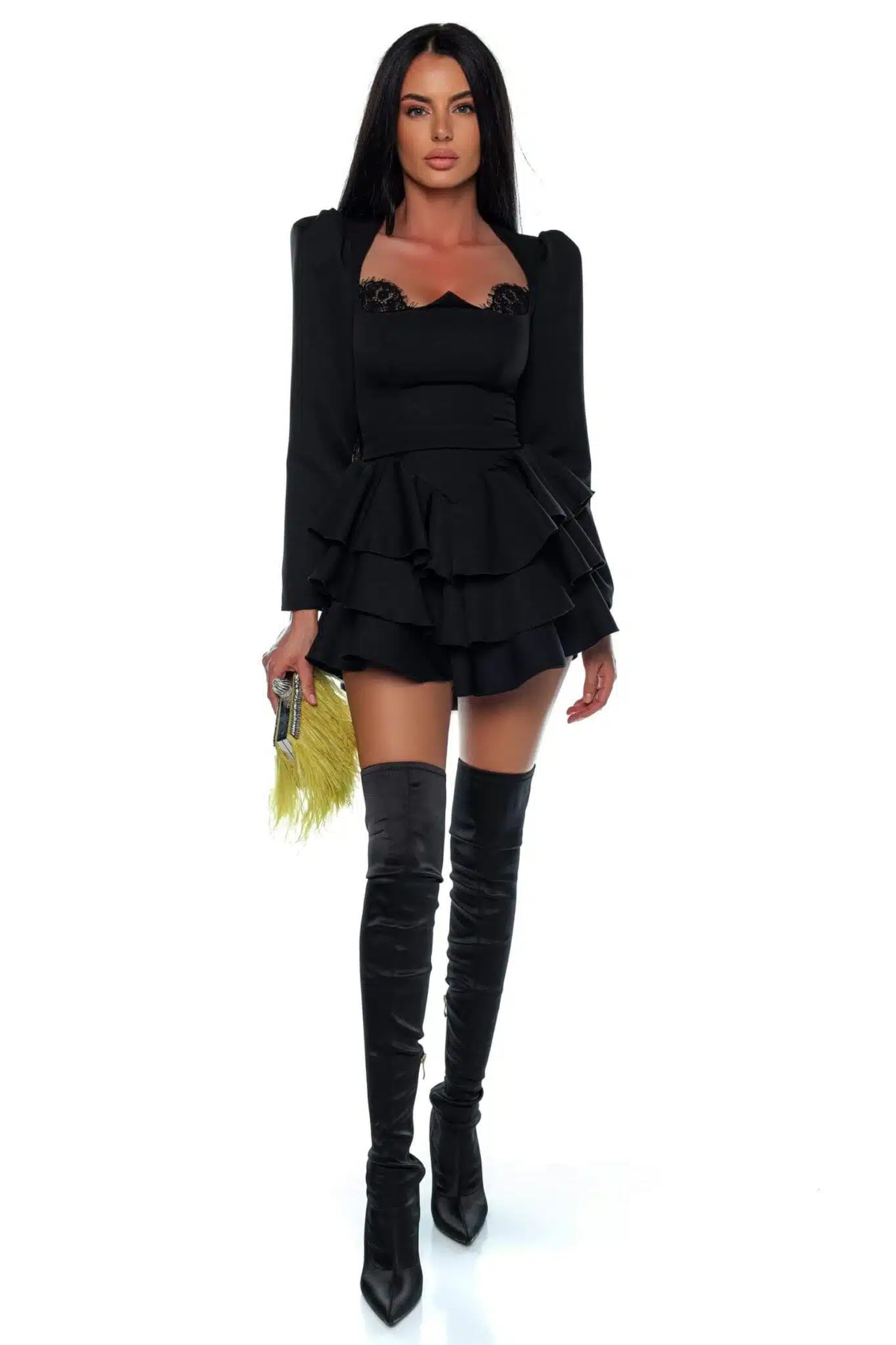 Queen B dress 4 Queen B dress detaliu material fin si diafan Romania · din colecția rochii de majorat PRIVE